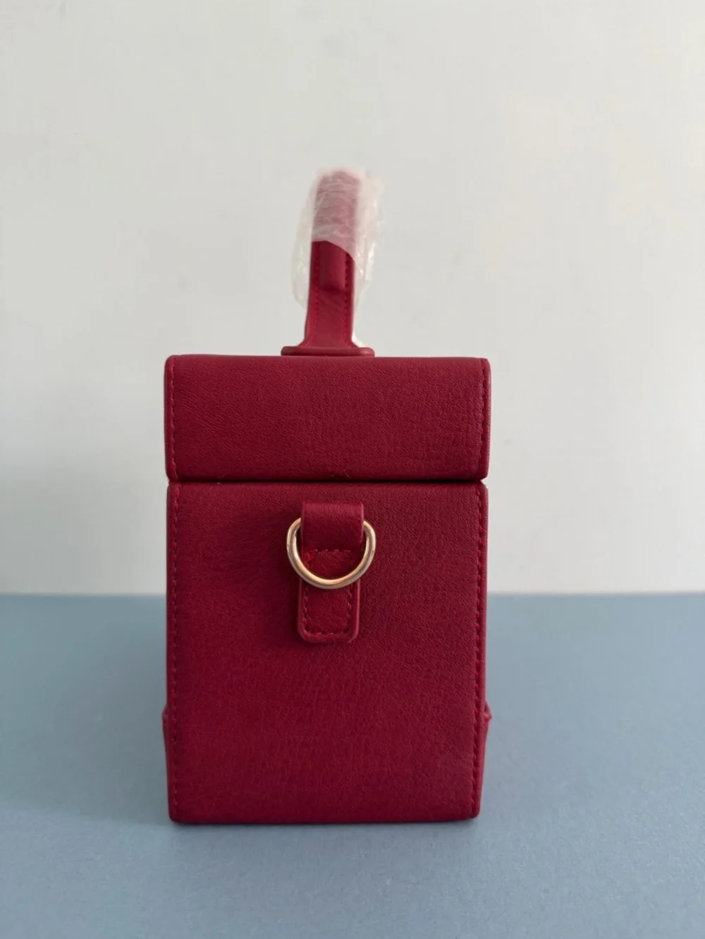 Disney Snow White Evil Queen Heart Box Figural Crossbody Bag BoxLunch Exclusive